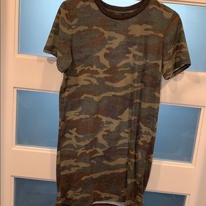 Camo crew neck T-shirt dress